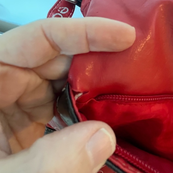 ECKO unltd RARE Marc ECKO Autograph Gold Rhino Red Crossbody Bag Vintage - Picture 5 of 17